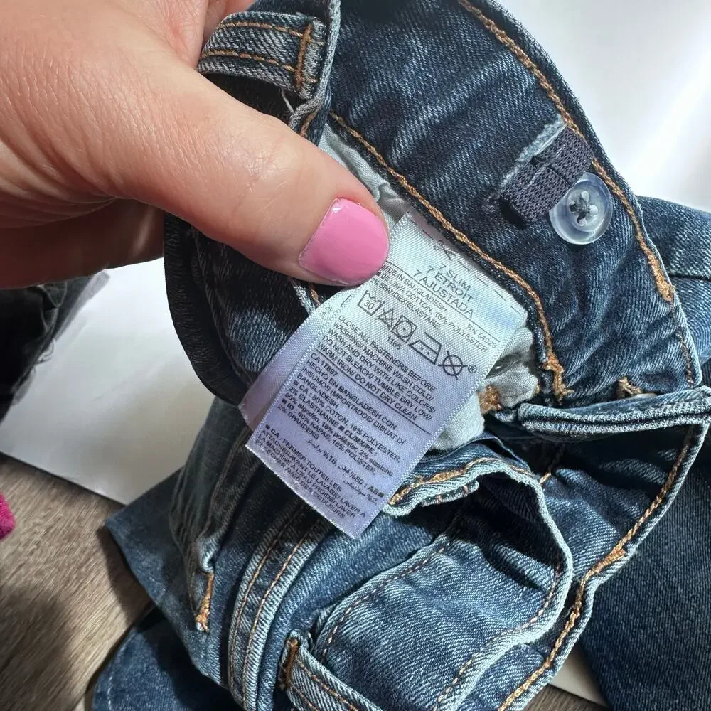 Old Navy Straight Detroit Jeans - Size 7 Slim - Worn